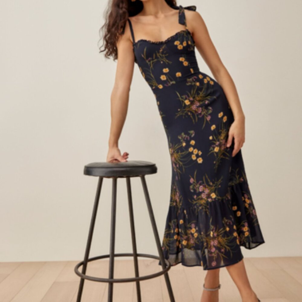 REFORMATION Nikita Sleeveless Tie-strap Ruffled Midi Dress In Gemini, size 4